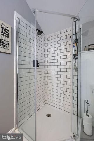 507 E CHESTNUT ST, Lancaster, PA 17602