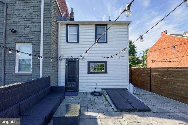 507 E CHESTNUT ST, Lancaster, PA 17602