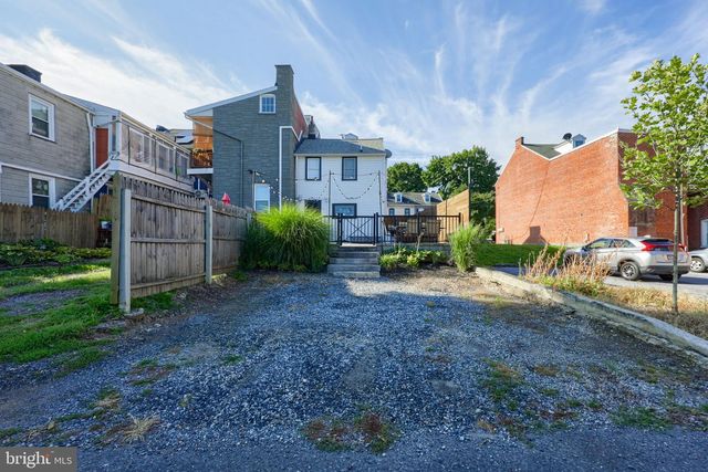 507 E CHESTNUT ST, Lancaster, PA 17602