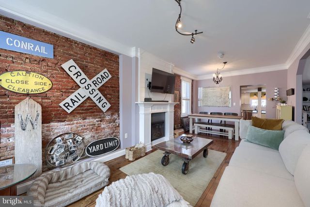 507 E CHESTNUT ST, Lancaster, PA 17602