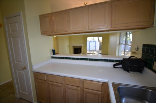 4729 Castleman DR, Austin, TX 78725
