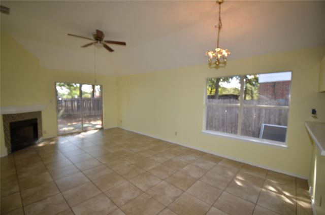 4729 Castleman DR, Austin, TX 78725