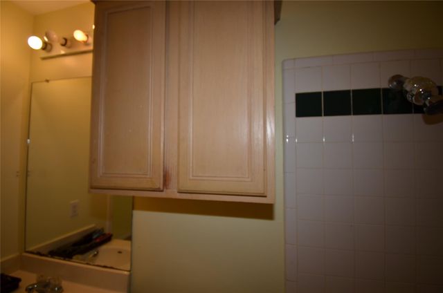 4729 Castleman DR, Austin, TX 78725