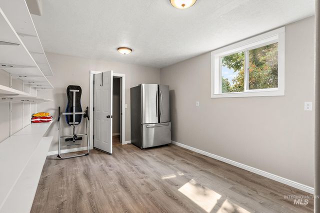 2305 Locust Lane, Nampa, ID 83686