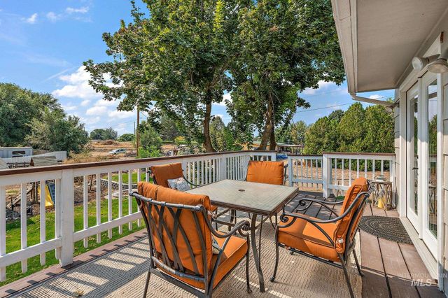 2305 Locust Lane, Nampa, ID 83686