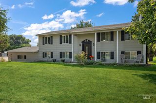 2305 Locust Lane, Nampa, ID 83686