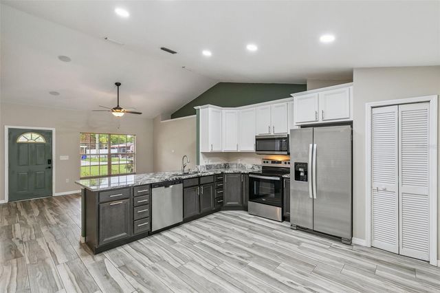 1711 CHARLESTON LANE, St Cloud, FL 34769