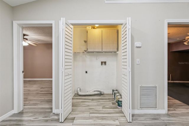 1711 CHARLESTON LANE, St Cloud, FL 34769