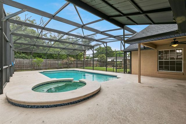 1711 CHARLESTON LANE, St Cloud, FL 34769