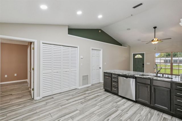 1711 CHARLESTON LANE, St Cloud, FL 34769