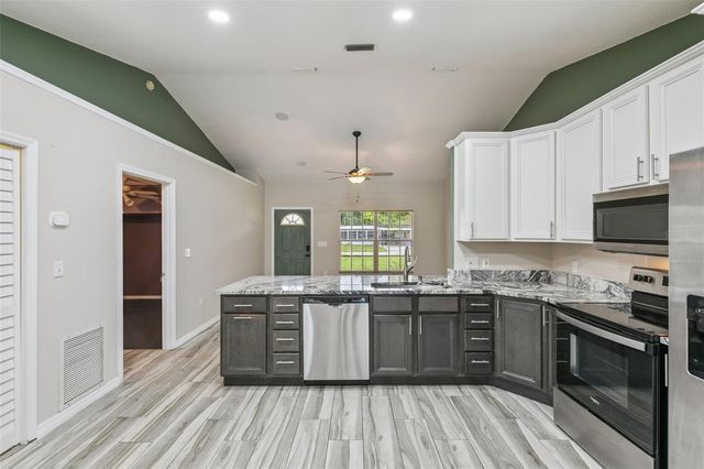 1711 CHARLESTON LANE, St Cloud, FL 34769