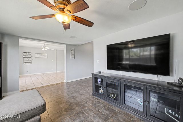 3701 W ECHO Lane, Phoenix, AZ 85051