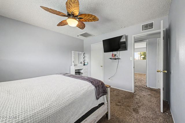 3701 W ECHO Lane, Phoenix, AZ 85051