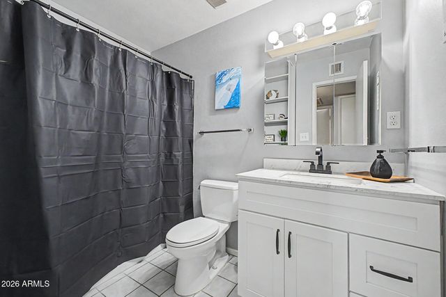 3701 W ECHO Lane, Phoenix, AZ 85051