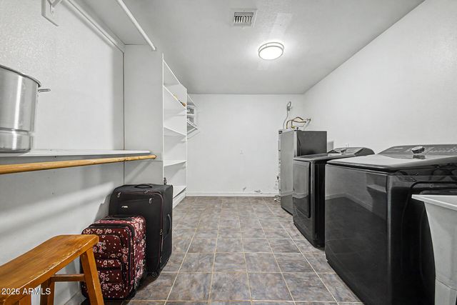 3701 W ECHO Lane, Phoenix, AZ 85051