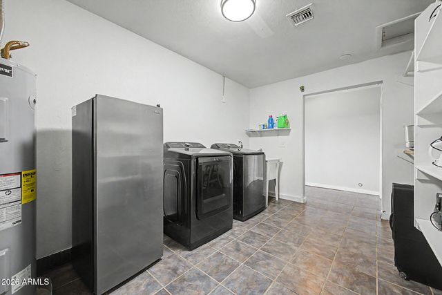 3701 W ECHO Lane, Phoenix, AZ 85051