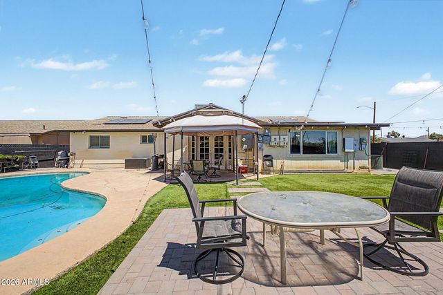 3701 W ECHO Lane, Phoenix, AZ 85051