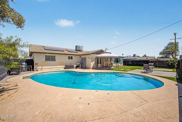3701 W ECHO Lane, Phoenix, AZ 85051