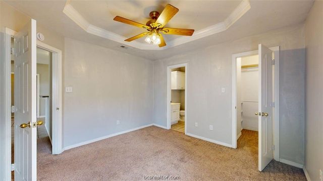 2404 Trace Meadows, College Station, TX 77845