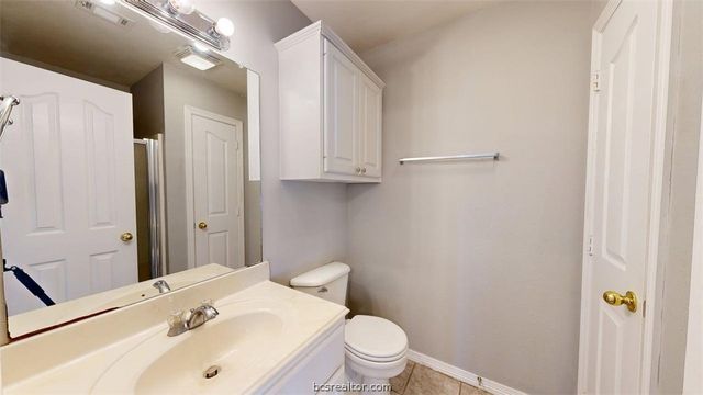 2404 Trace Meadows, College Station, TX 77845