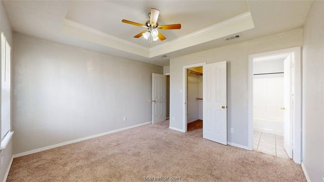 2404 Trace Meadows, College Station, TX 77845