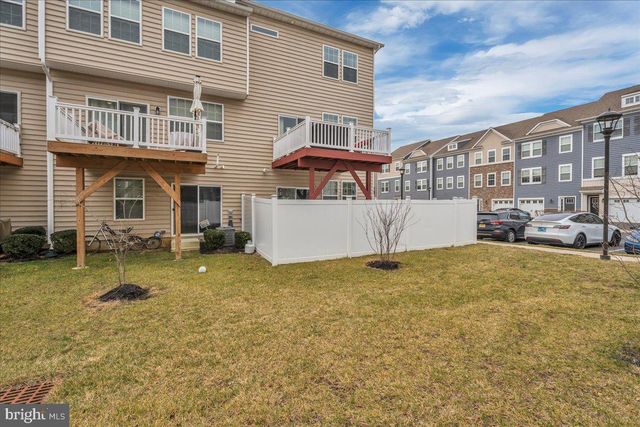 14 VERONA LN, Mount Laurel, NJ 08054