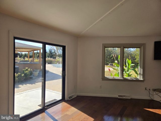 708 MEADOW BROOK LN, Milford, DE 19963