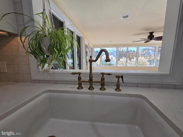 708 MEADOW BROOK LN, Milford, DE 19963