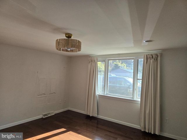 708 MEADOW BROOK LN, Milford, DE 19963