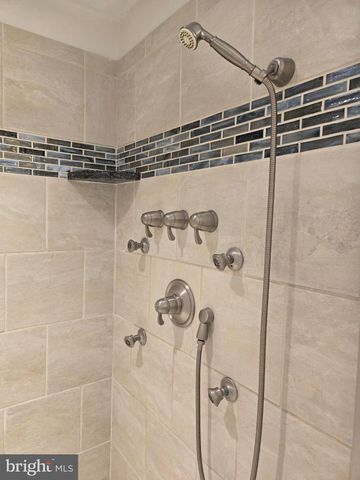 708 MEADOW BROOK LN, Milford, DE 19963