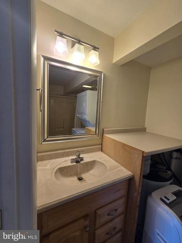 708 MEADOW BROOK LN, Milford, DE 19963