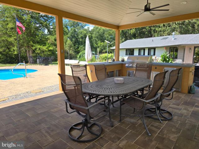 708 MEADOW BROOK LN, Milford, DE 19963