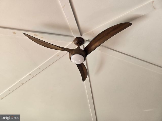 708 MEADOW BROOK LN, Milford, DE 19963