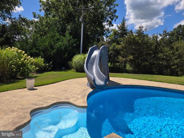 708 MEADOW BROOK LN, Milford, DE 19963