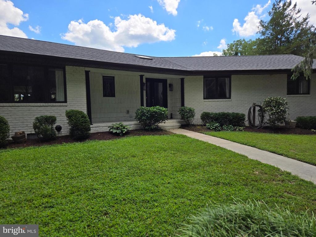 708 MEADOW BROOK LN, Milford, DE 19963