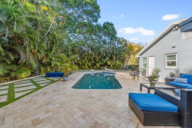 15161 Collecting Canal Road, Loxahatchee Groves, FL 33470