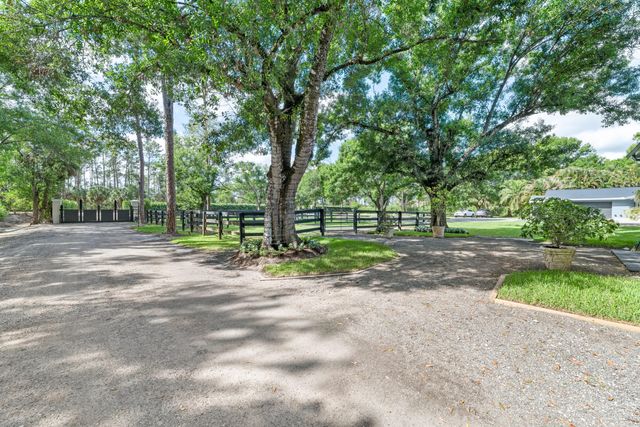 15161 Collecting Canal Road, Loxahatchee Groves, FL 33470