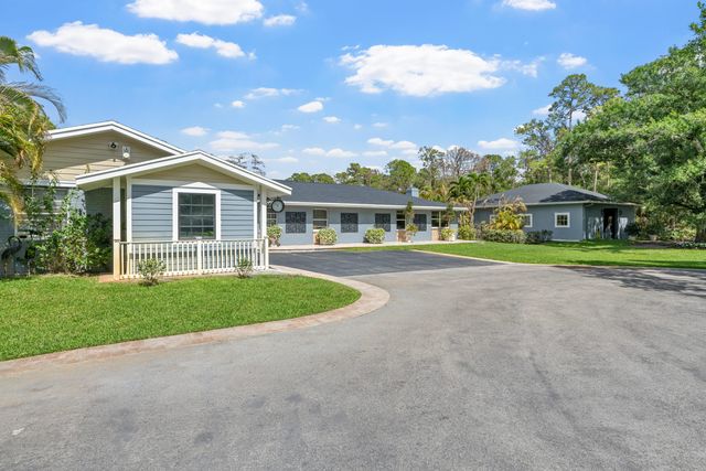 15161 Collecting Canal Road, Loxahatchee Groves, FL 33470