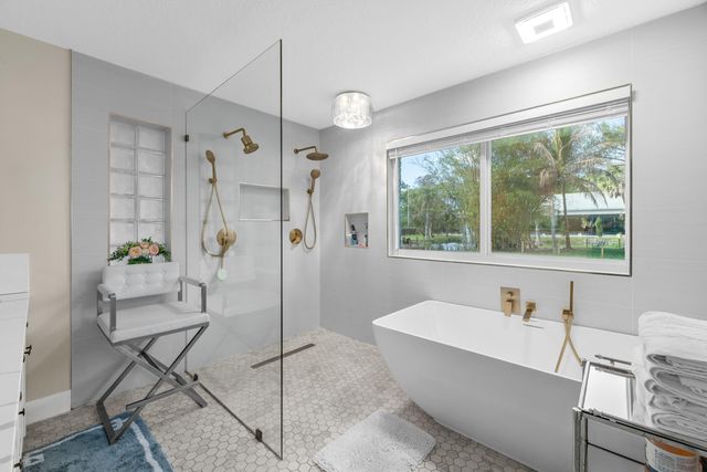 15161 Collecting Canal Road, Loxahatchee Groves, FL 33470