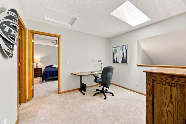8473 Cortland Road, Eden Prairie, MN 55344