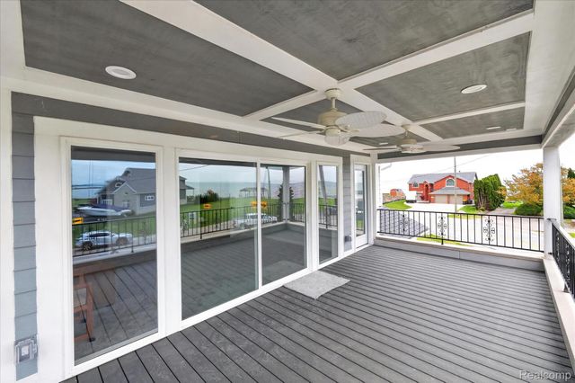 37235 Jefferson Avenue, Harrison Charter Township, MI 48045