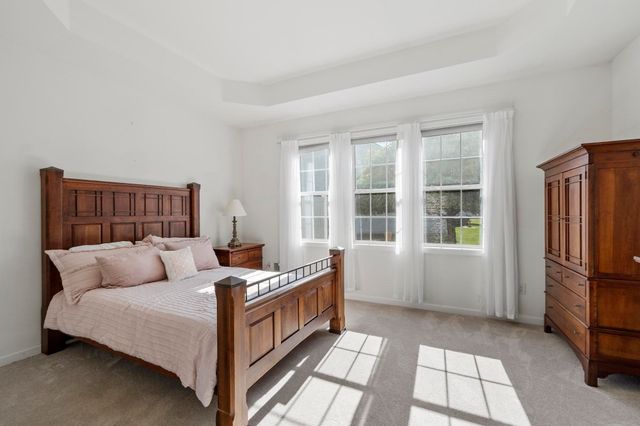 18 Hartland Way 18, Acton, MA 01720