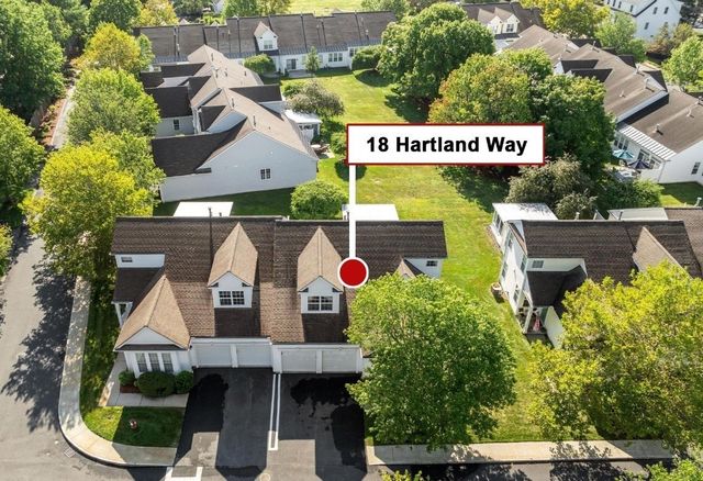 18 Hartland Way 18, Acton, MA 01720