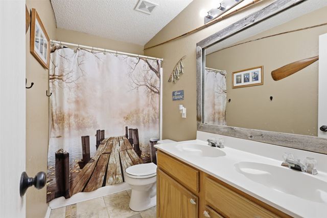 8400 Mild Creek Lane, Denton, TX 76210