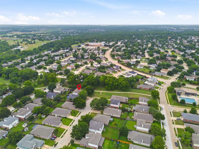 8400 Mild Creek Lane, Denton, TX 76210