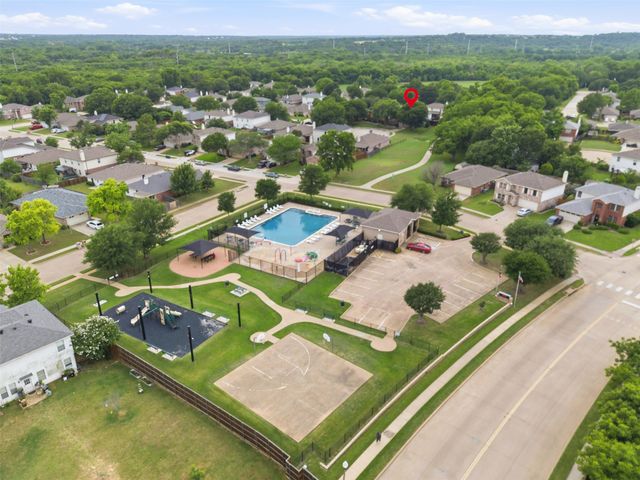 8400 Mild Creek Lane, Denton, TX 76210