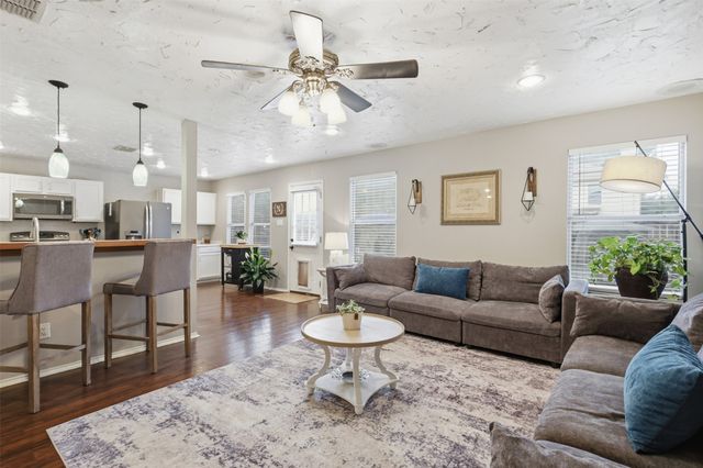8400 Mild Creek Lane, Denton, TX 76210