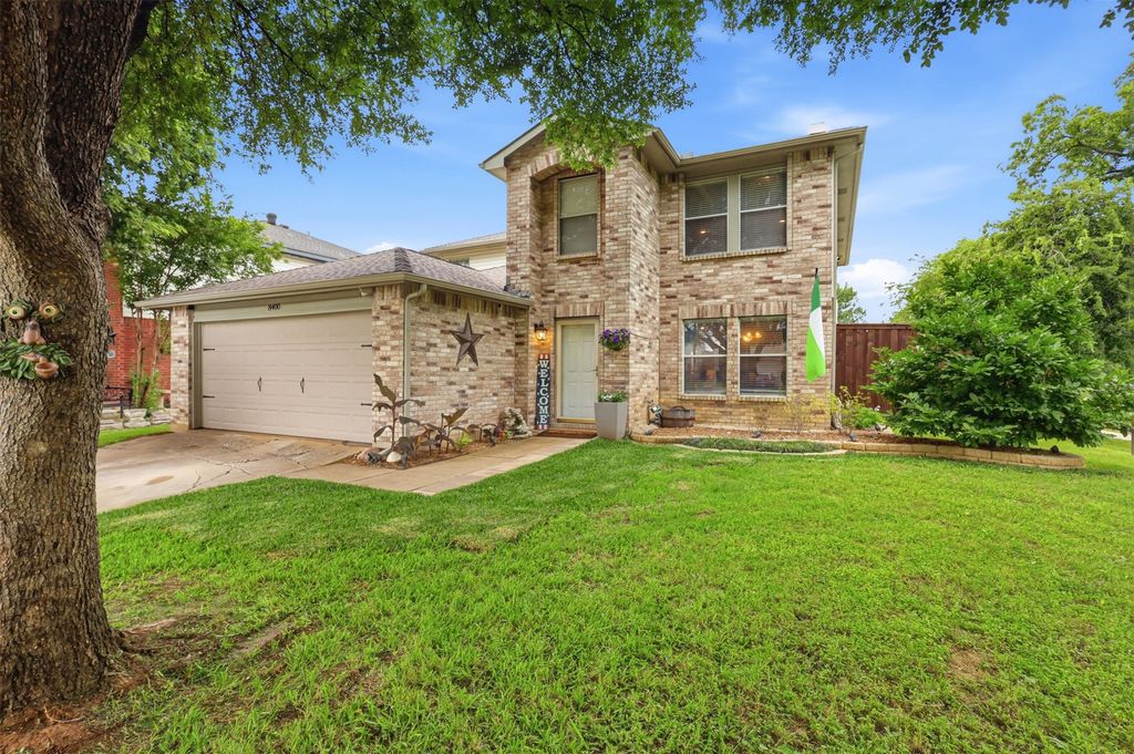 8400 Mild Creek Lane, Denton, TX 76210