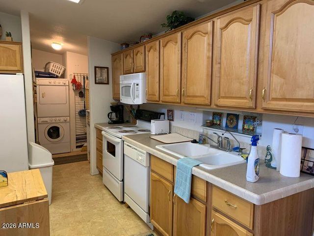 1908 S Indiana Drive, Casa Grande, AZ 85194