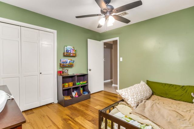 3525 Hopestill Rd, Pensacola, FL 32503